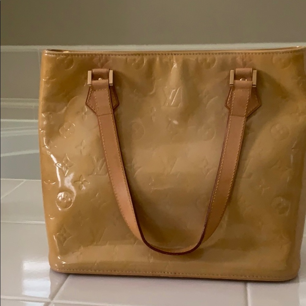 Louis Vuitton gold patent shoulder bag